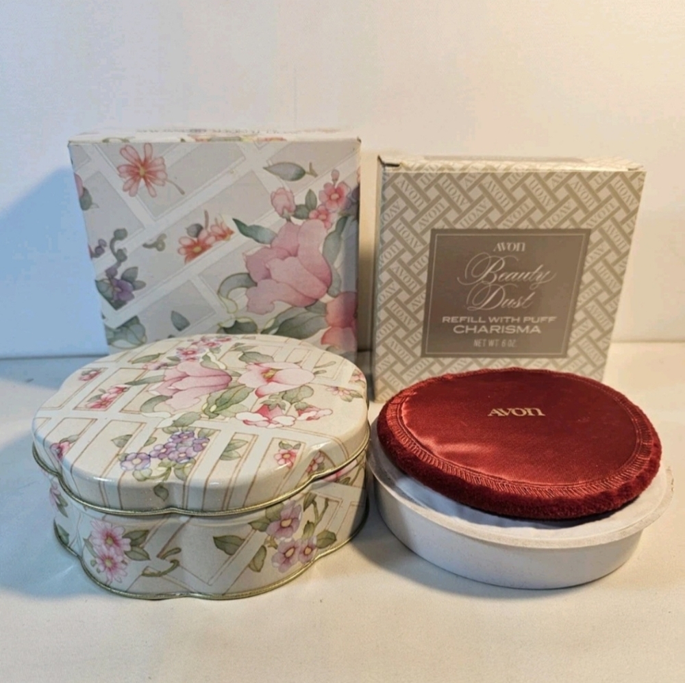 Vtg Avon Tender Blossoms Beauty Dust Container And Charisma Powder Refill  NWB
